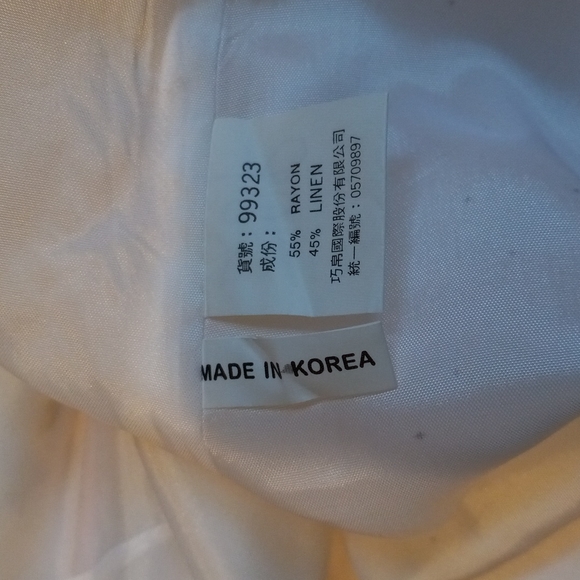 Chaber Kimono-style White Gown with Floral Pattern - Picture 3 of 3